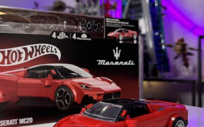 Mattel Brickshop Maserati MC20